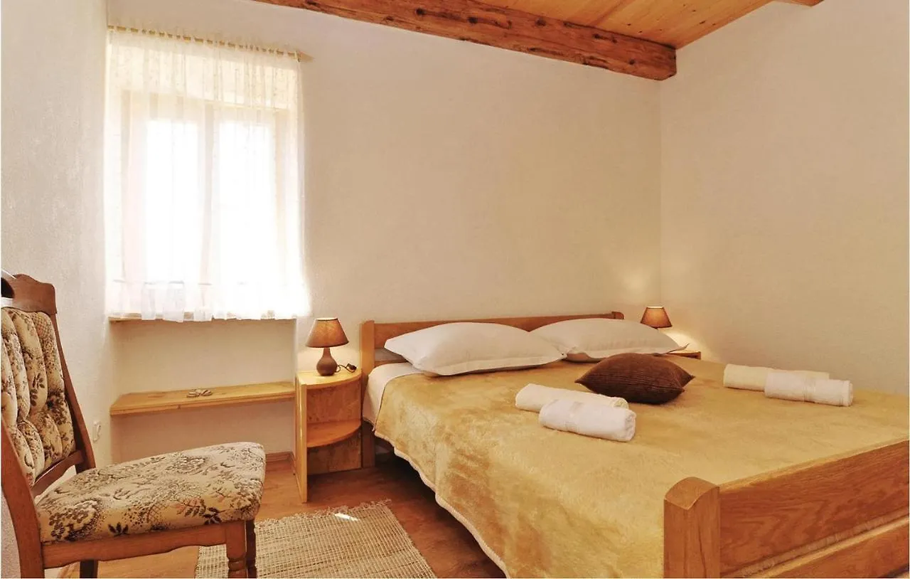 Holiday home Vir 13